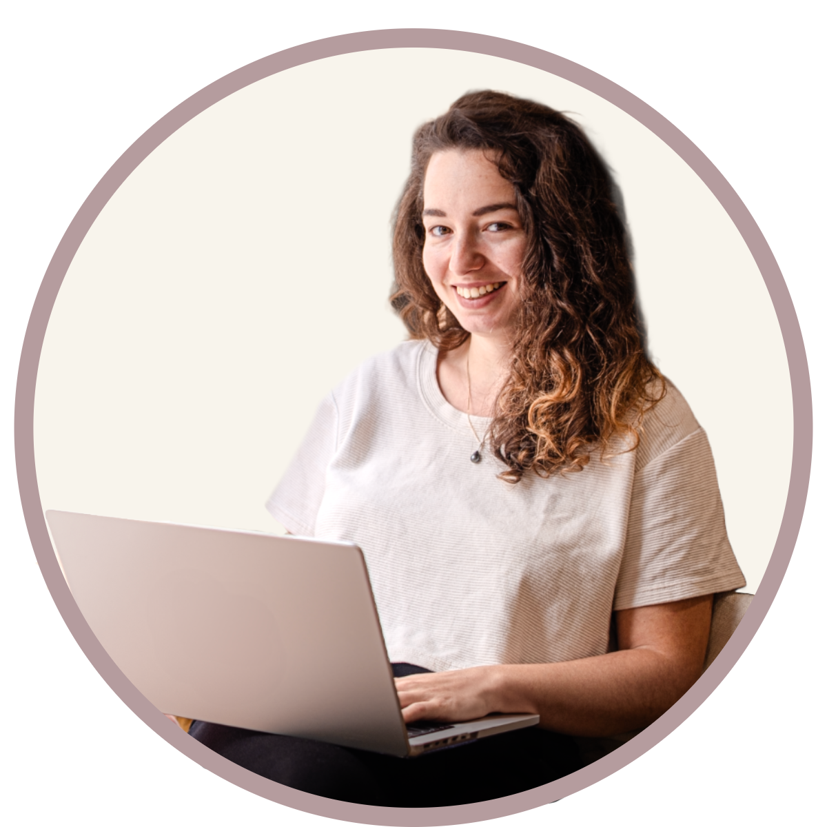 Et moi, Chloé, photographe de voyage et fondatrice du podcast Nomadness sur le nomadisme